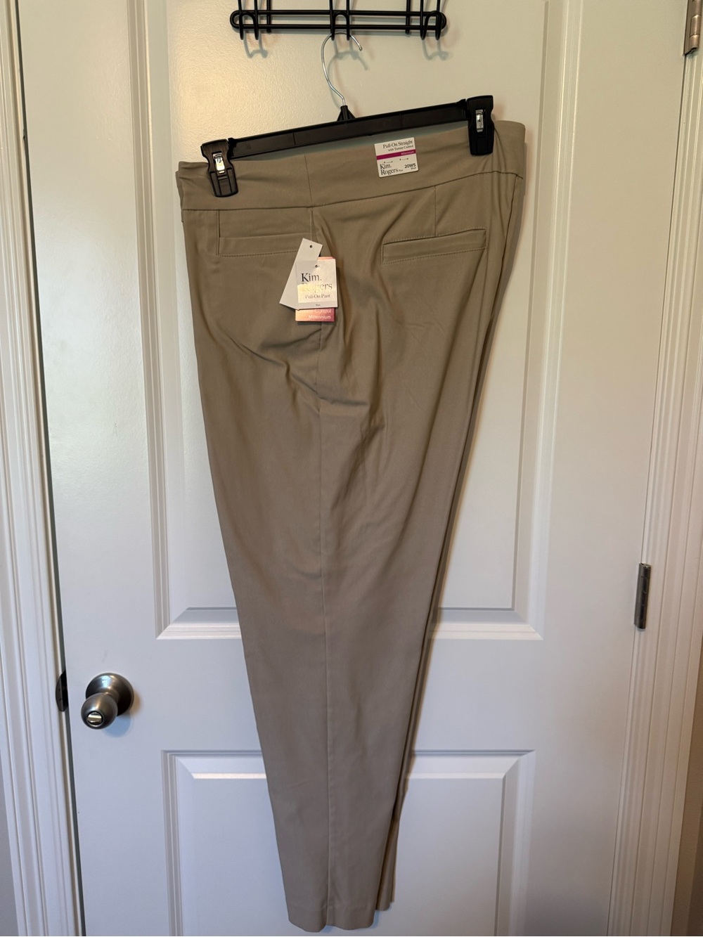 Kim Rogers Women’s Tan Chino Pants